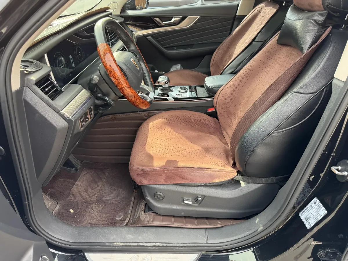 2019 HongQi HS5 2.0T 224HP L4 6AT,autocango,china used car exporter,china ev exporter,chinese used car exporter,chinese used ev exporter