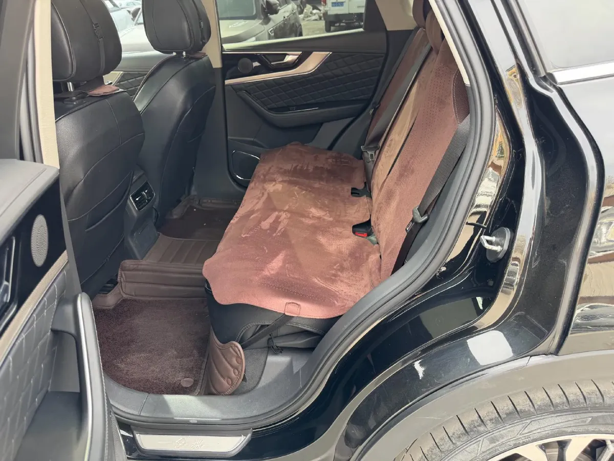 2019 HongQi HS5 2.0T 224HP L4 6AT,autocango,china used car exporter,china ev exporter,chinese used car exporter,chinese used ev exporter