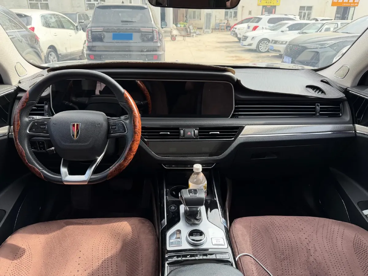 2019 HongQi HS5 2.0T 224HP L4 6AT,autocango,china used car exporter,china ev exporter,chinese used car exporter,chinese used ev exporter