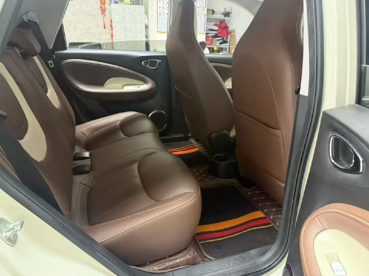 2023 WuLing BinGuo BEV 31.9KWH,autocango,china used car exporter,china ev exporter,chinese used car exporter,chinese used ev exporter