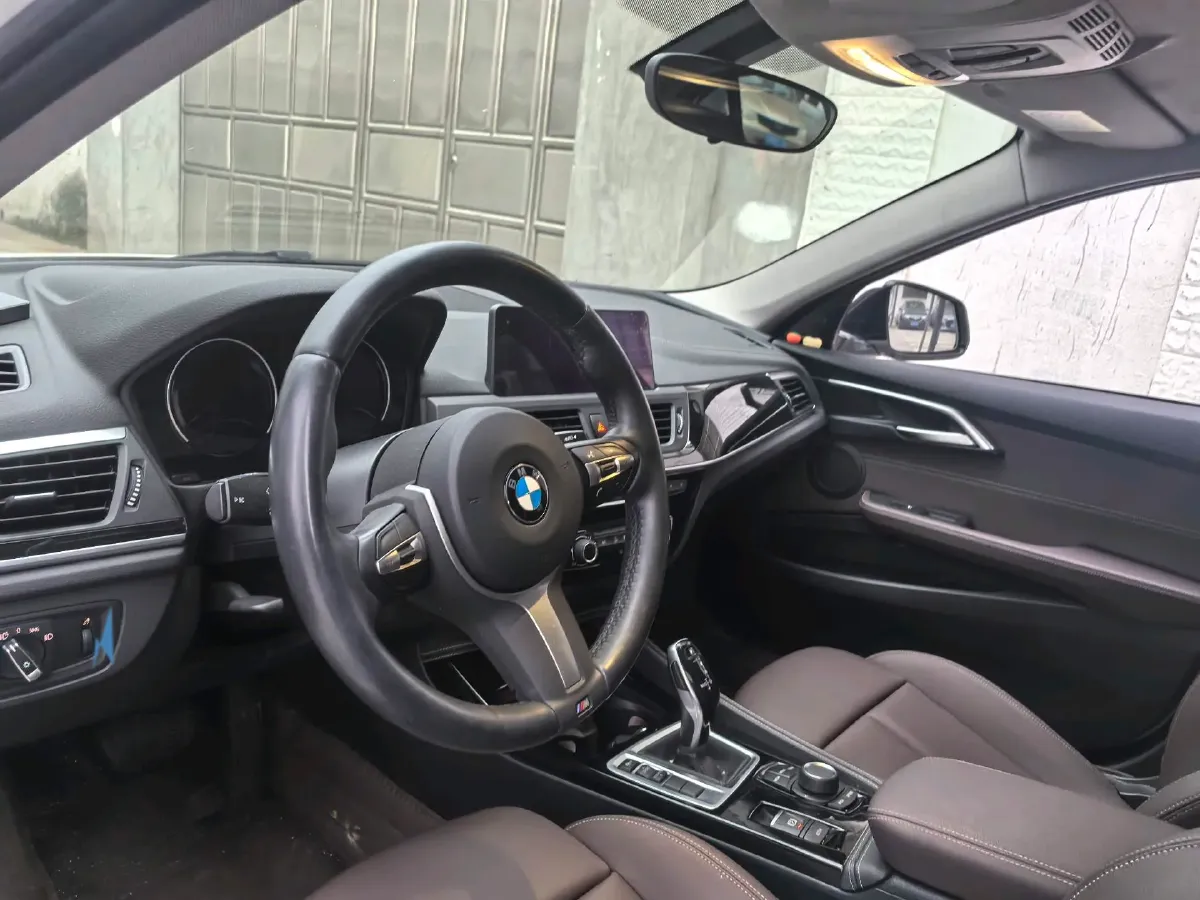 2020 BMW 1 Series 1.5T 140HP L3 7DCT,autocango,china used car exporter,china ev exporter,chinese used car exporter,chinese used ev exporter