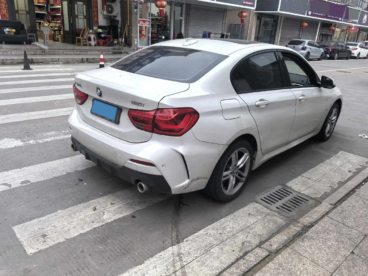 2020 BMW 1 Series 1.5T 140HP L3 7DCT,autocango,china used car exporter,china ev exporter,chinese used car exporter,chinese used ev exporter