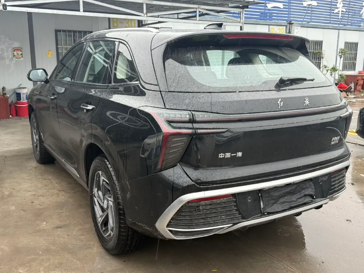 2024 HongQi HS3 1.5T 169HP L4 7DCT,autocango,china used car exporter,china ev exporter,chinese used car exporter,chinese used ev exporter