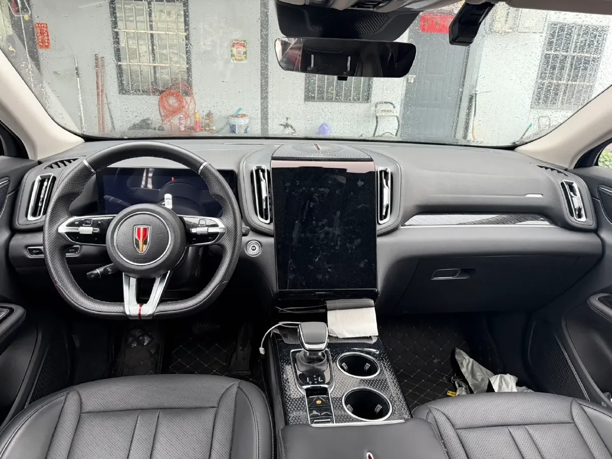 2024 HongQi HS3 1.5T 169HP L4 7DCT,autocango,china used car exporter,china ev exporter,chinese used car exporter,chinese used ev exporter