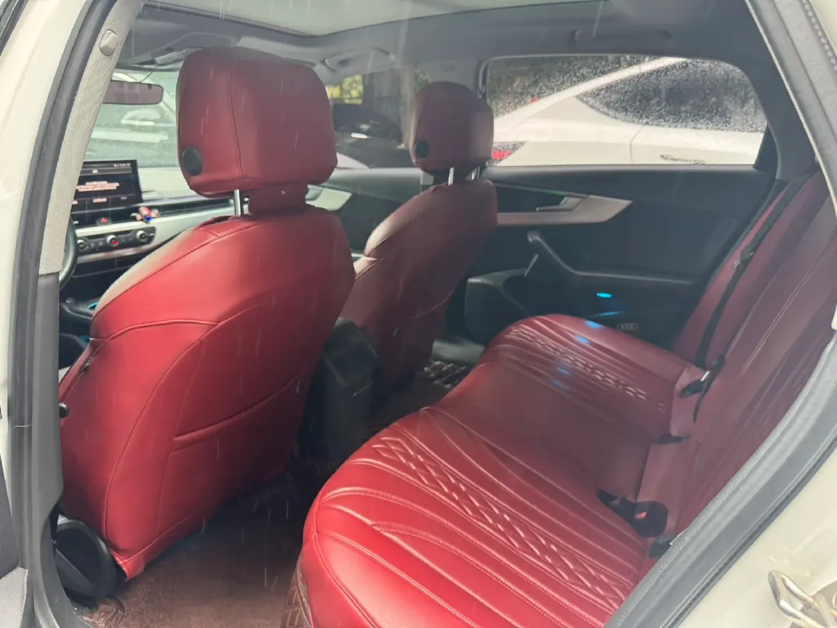 2020 Audi A4L 2.0T 150HP L4 7DCT,autocango,china used car exporter,china ev exporter,chinese used car exporter,chinese used ev exporter