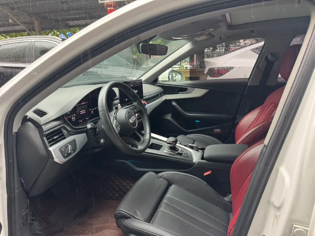 2020 Audi A4L 2.0T 150HP L4 7DCT,autocango,china used car exporter,china ev exporter,chinese used car exporter,chinese used ev exporter