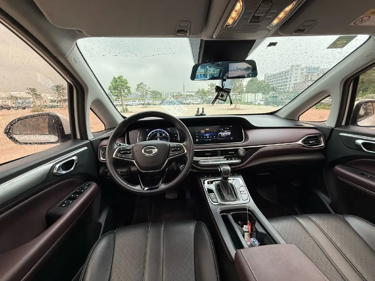 2021 GAC Trumpchi M6 1.5T 169HP L4 7DCT,autocango,china used car exporter,china ev exporter,chinese used car exporter,chinese used ev exporter