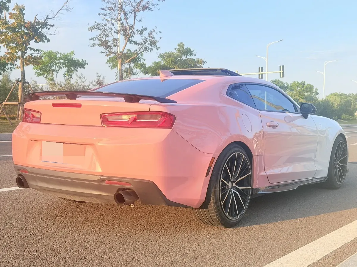 2017 Chevrolet Camaro 2.0T 275HP L4 8AT,autocango,china used car exporter,china ev exporter,chinese used car exporter,chinese used ev exporter