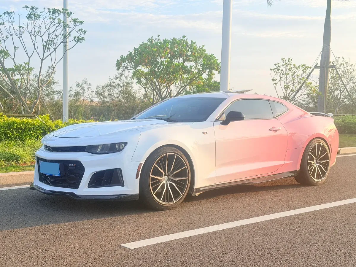 2017 Chevrolet Camaro 2.0T 275HP L4 8AT,autocango,china used car exporter,china ev exporter,chinese used car exporter,chinese used ev exporter