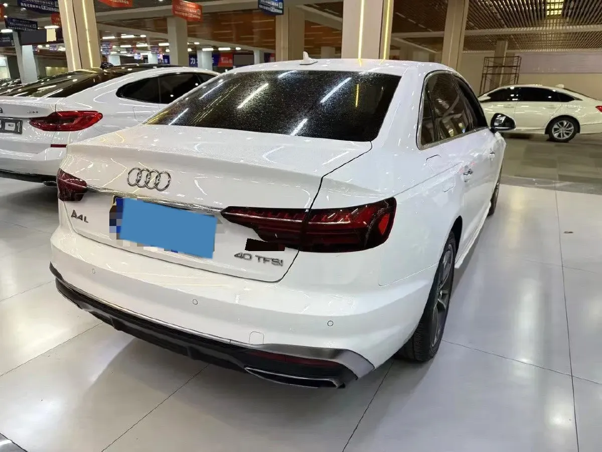 2020 Audi A4L 2.0T 190HP L4 7DCT,autocango,china used car exporter,china ev exporter,chinese used car exporter,chinese used ev exporter