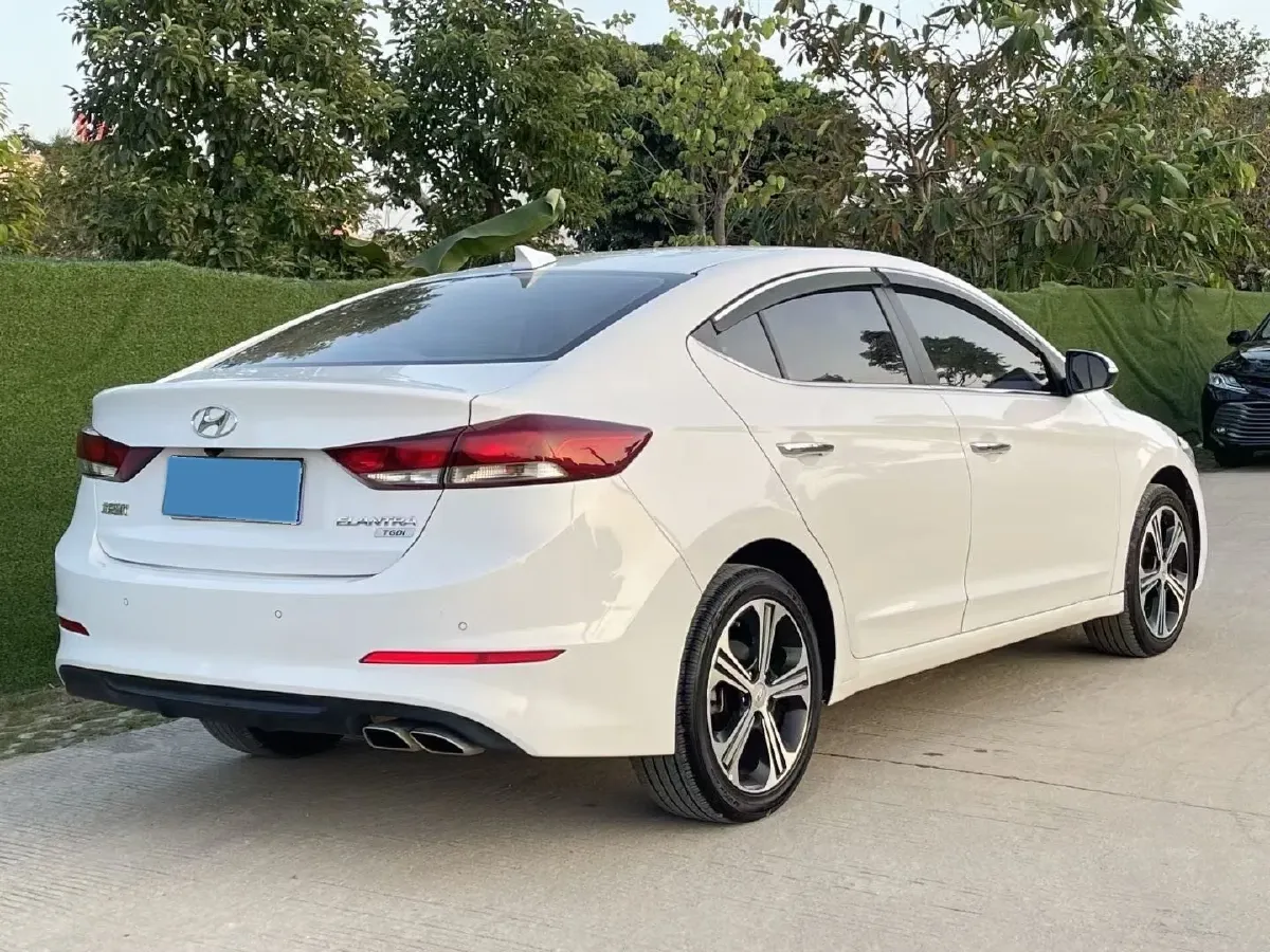 2018 Hyundai Elantra 1.4T 130HP L4 7DCT,autocango,china used car exporter,china ev exporter,chinese used car exporter,chinese used ev exporter
