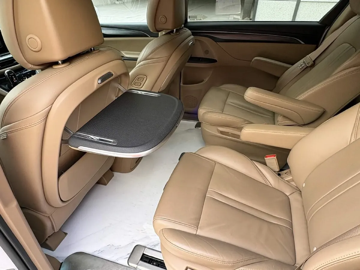 2021 Buick GL8 2.0T 237HP L4 9AT,autocango,china used car exporter,china ev exporter,chinese used car exporter,chinese used ev exporter