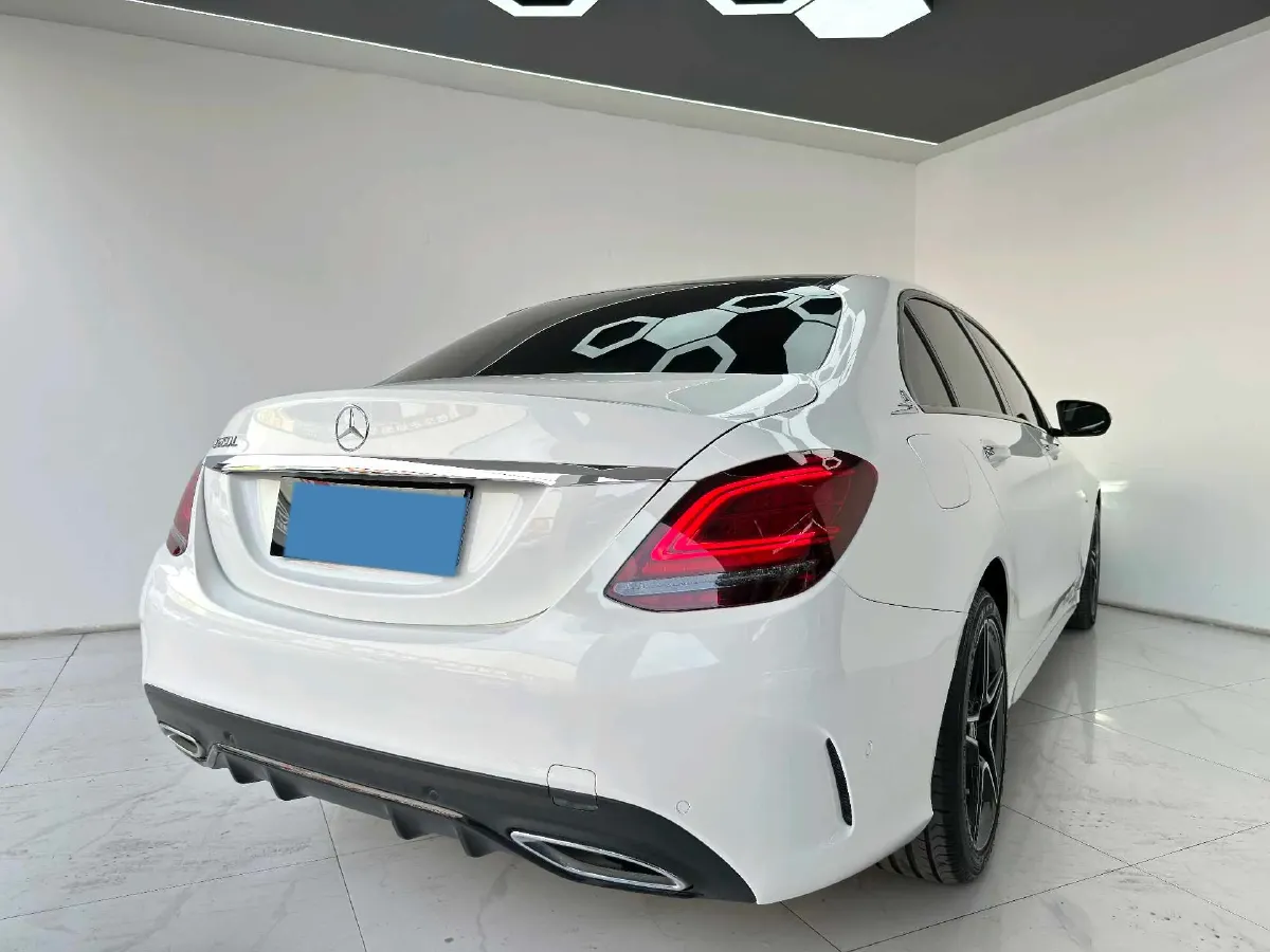 2021 Mercedes-Benz C Class 1.5T 184HP L4 9AT,autocango,china used car exporter,china ev exporter,chinese used car exporter,chinese used ev exporter