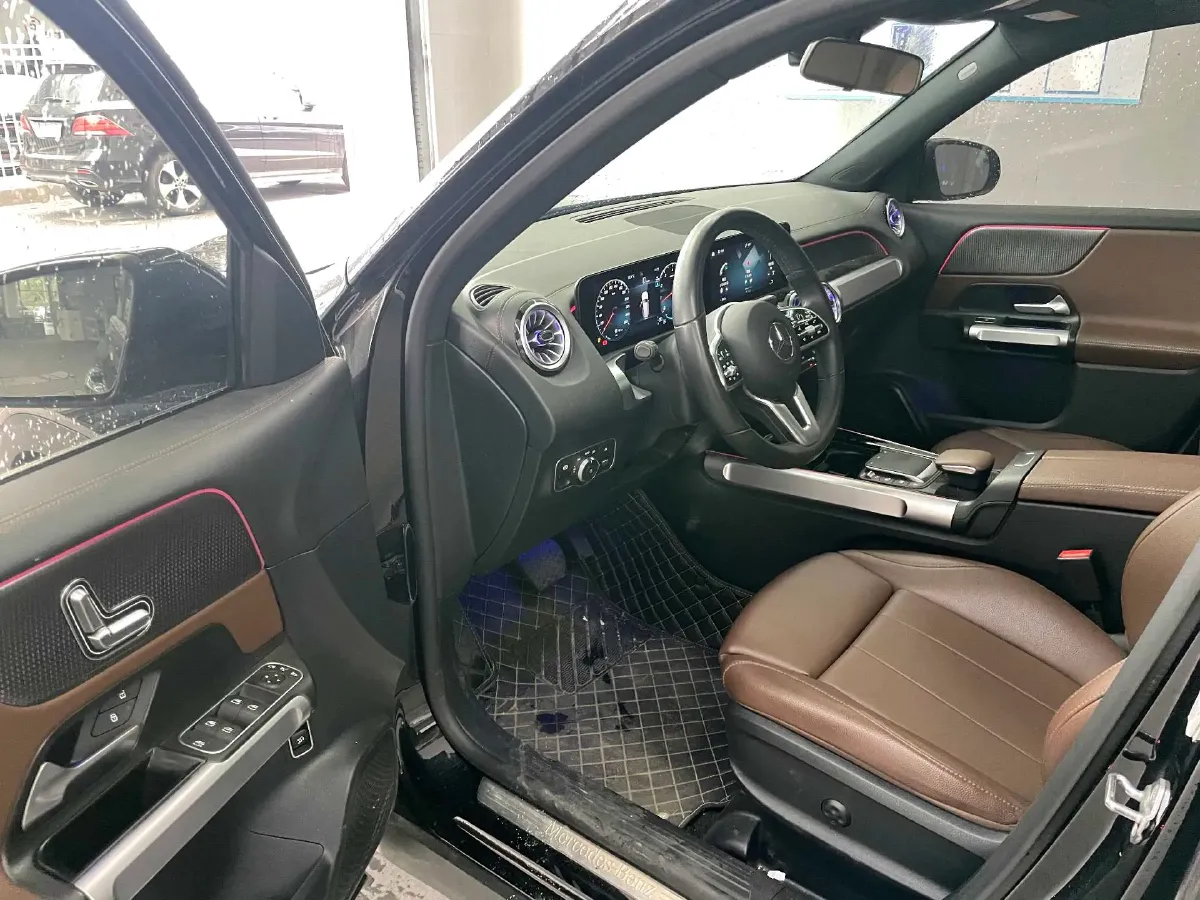 2023 Mercedes-Benz GLB Class 2.0T 190HP L4 8DCT,autocango,china used car exporter,china ev exporter,chinese used car exporter,chinese used ev exporter