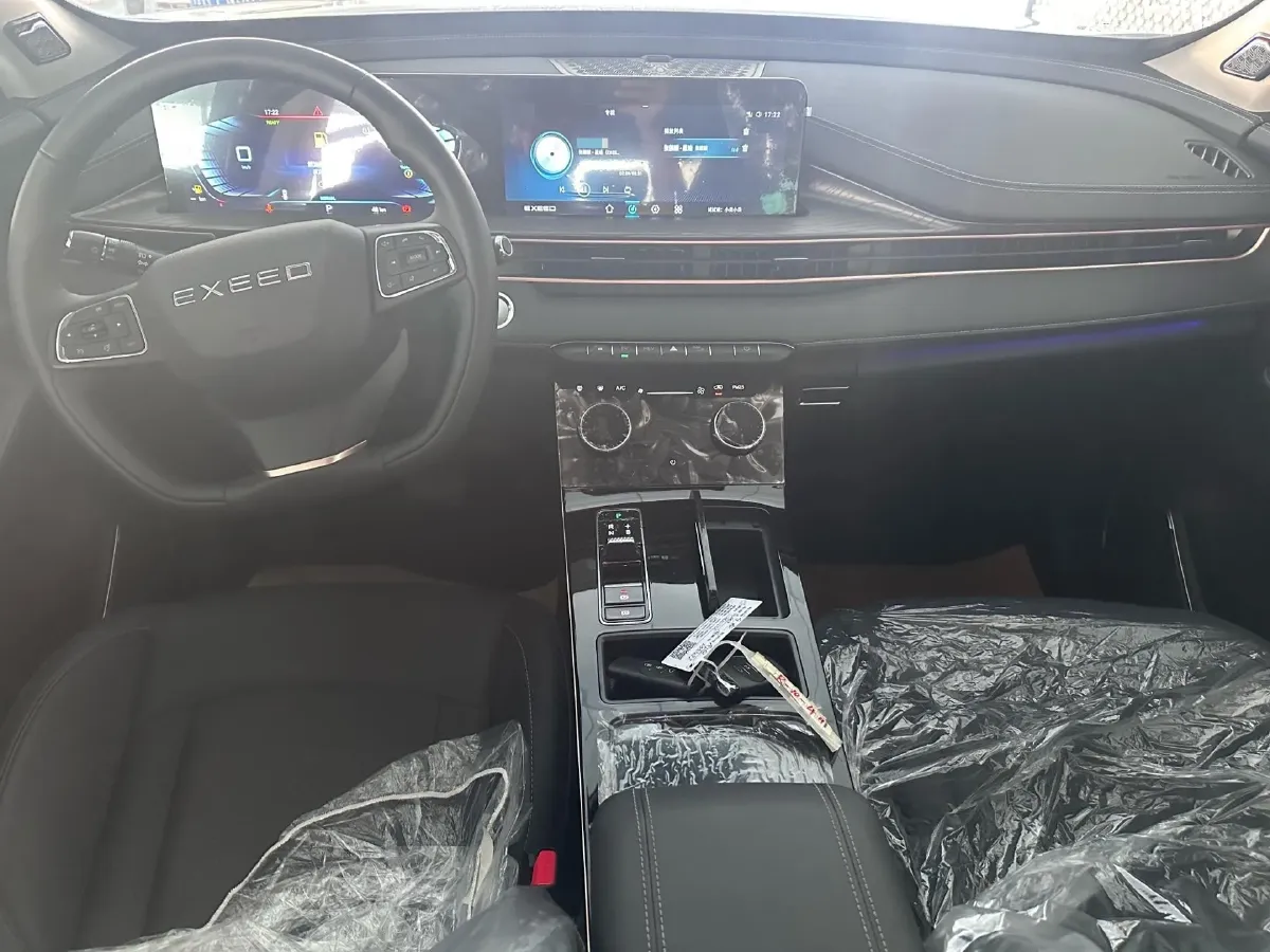 2022 DongFeng Forthing T5 1.5T 165HP L4 6AT,autocango,china used car exporter,china ev exporter,chinese used car exporter,chinese used ev exporter