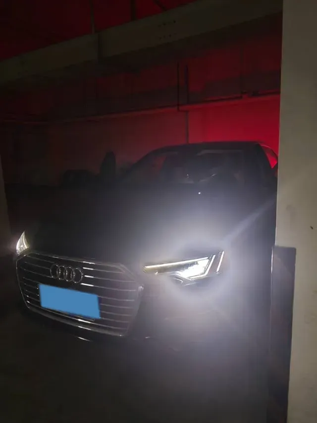 2021 Audi A6L 2.0T 190HP L4 7DCT,autocango,china used car exporter,china ev exporter,chinese used car exporter,chinese used ev exporter