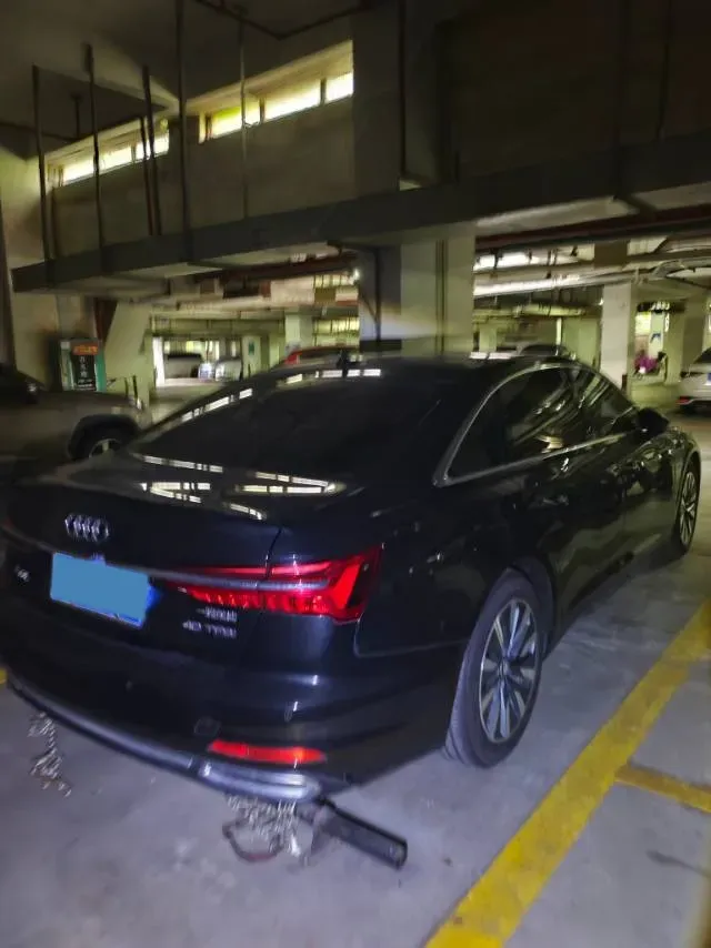 2021 Audi A6L 2.0T 190HP L4 7DCT,autocango,china used car exporter,china ev exporter,chinese used car exporter,chinese used ev exporter