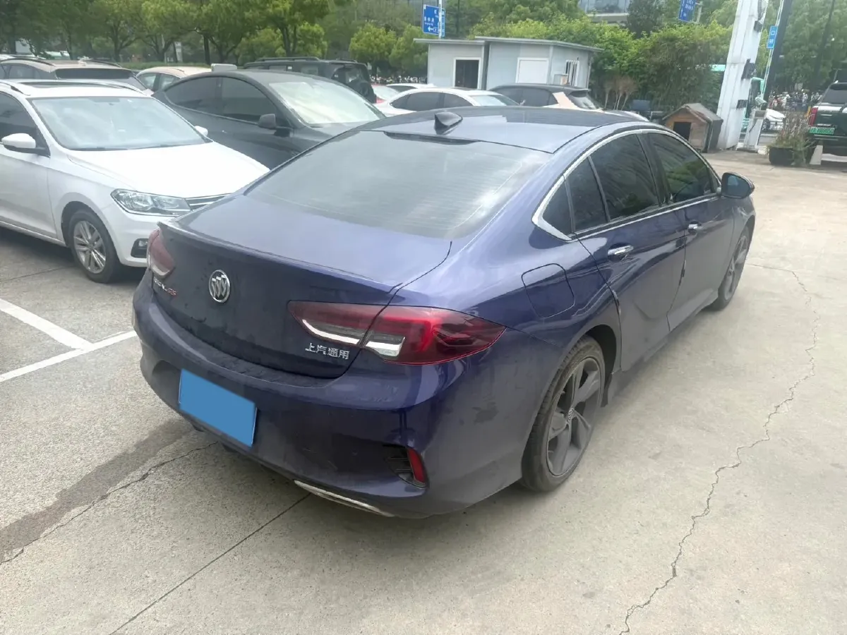 2020 Buick Regal 2.0T 237HP L4 9AT,autocango,china used car exporter,china ev exporter,chinese used car exporter,chinese used ev exporter