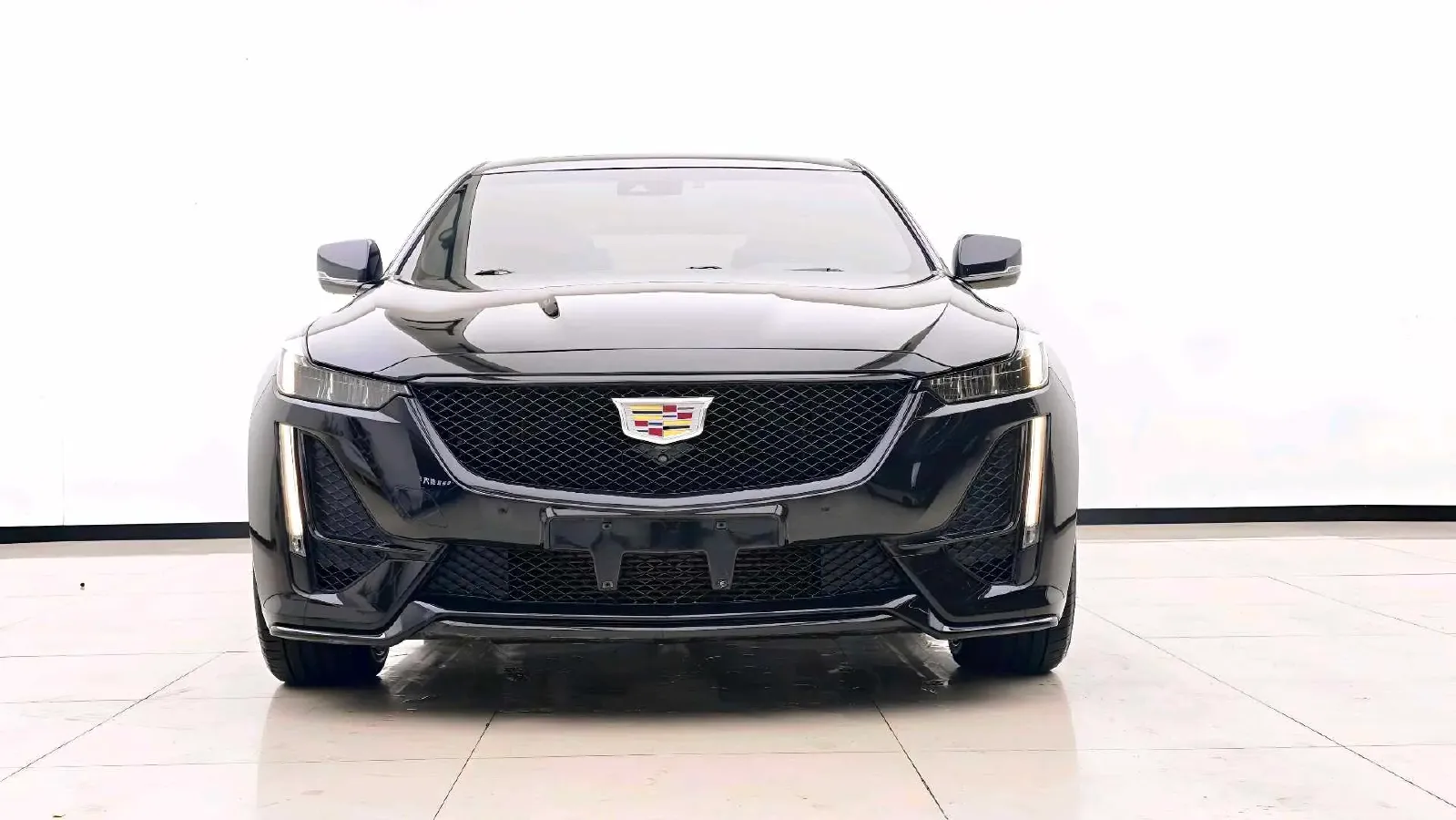 2021 Cadillac CT5 2.0T 237HP L4 10AT,autocango,china used car exporter,china ev exporter,chinese used car exporter,chinese used ev exporter