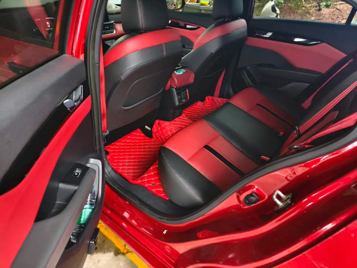 2021 DongFeng Aeolus YiXuan 1.5T 150HP L4 6DCT,autocango,china used car exporter,china ev exporter,chinese used car exporter,chinese used ev exporter