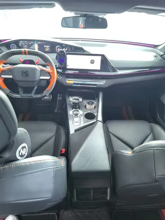 2022 ChangAn UNI-V 1.5T 188HP L4 7DCT,autocango,china used car exporter,china ev exporter,chinese used car exporter,chinese used ev exporter