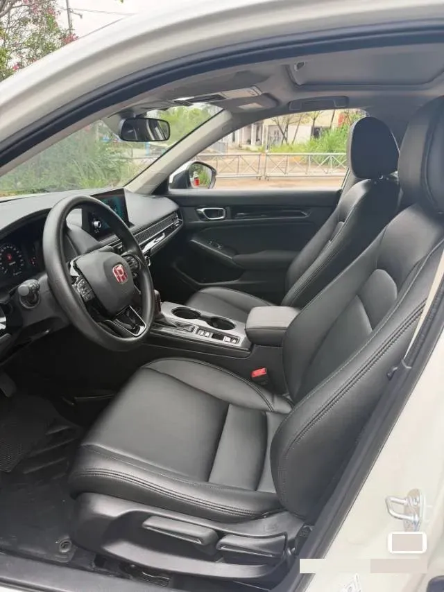 2023 Honda Civic 1.5T 182HP L4 CVT,autocango,china used car exporter,china ev exporter,chinese used car exporter,chinese used ev exporter