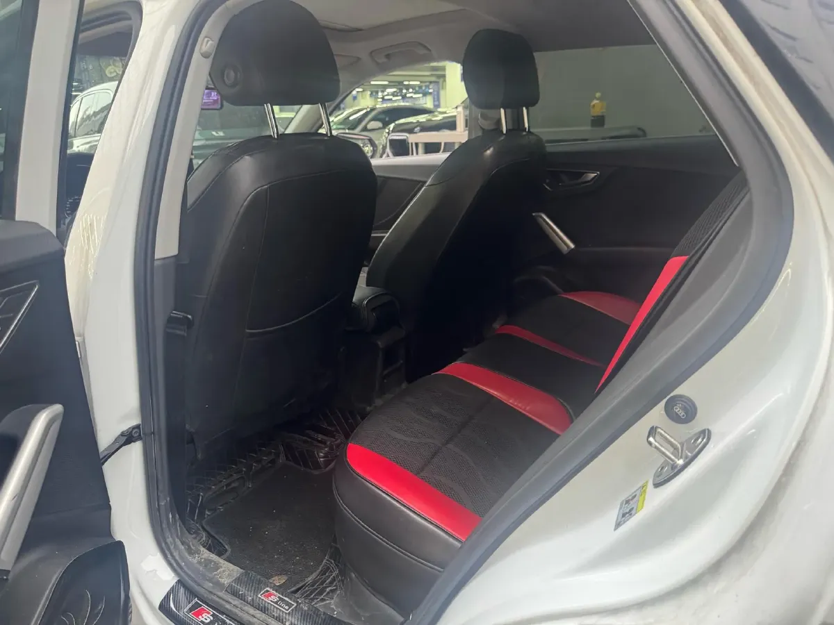 2021 Audi Q2L 1.4T 150HP L4 7DCT,autocango,china used car exporter,china ev exporter,chinese used car exporter,chinese used ev exporter