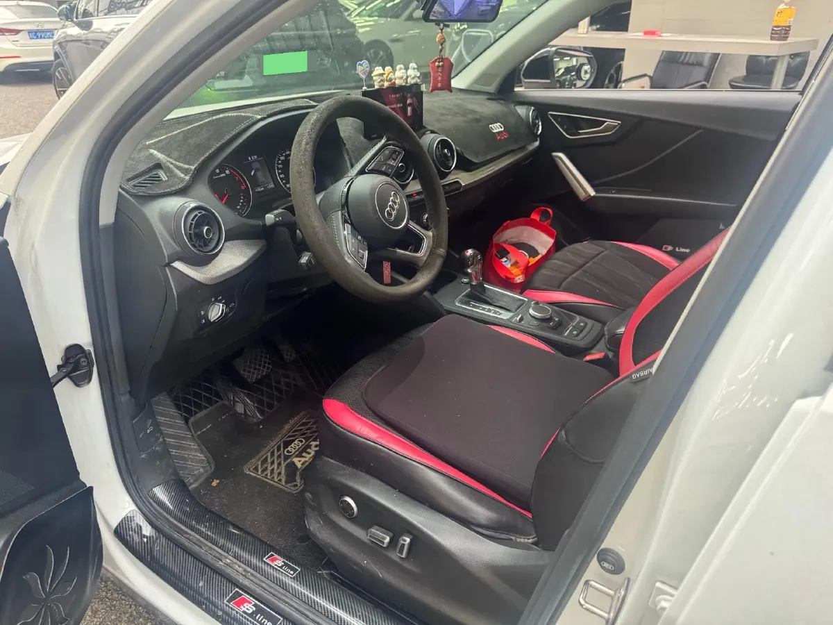 2021 Audi Q2L 1.4T 150HP L4 7DCT,autocango,china used car exporter,china ev exporter,chinese used car exporter,chinese used ev exporter