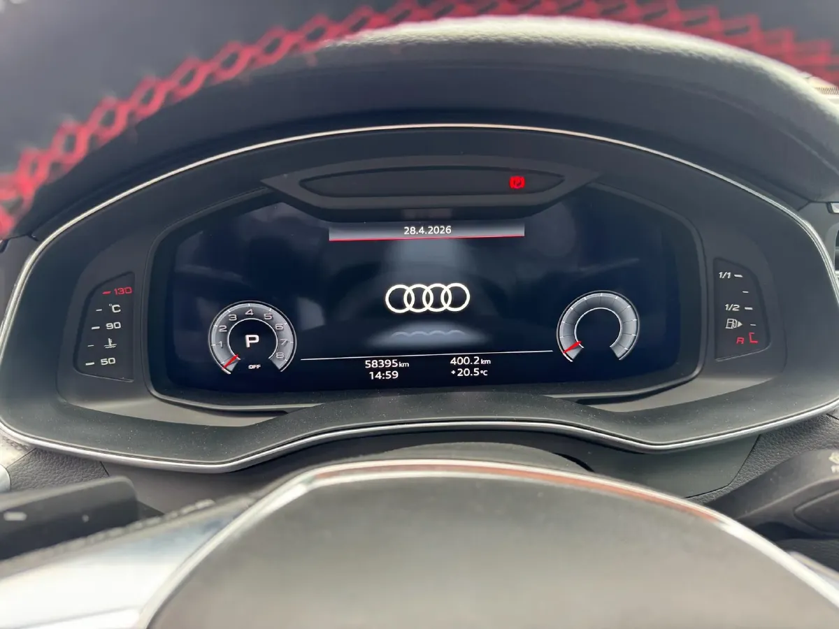 2022 Audi A6L 2.0T 190HP L4 7DCT,autocango,china used car exporter,china ev exporter,chinese used car exporter,chinese used ev exporter