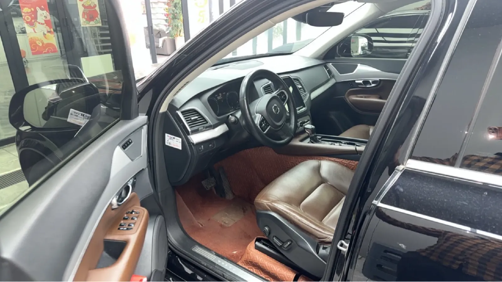 2020 Volvo XC90 2.0T 254HP L4 8AT,autocango,china used car exporter,china ev exporter,chinese used car exporter,chinese used ev exporter