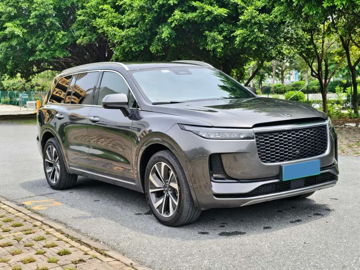 2021 Li ONE Range Extended 131HP REEV 40.5KWH,autocango,china used car exporter,china ev exporter,chinese used car exporter,chinese used ev exporter