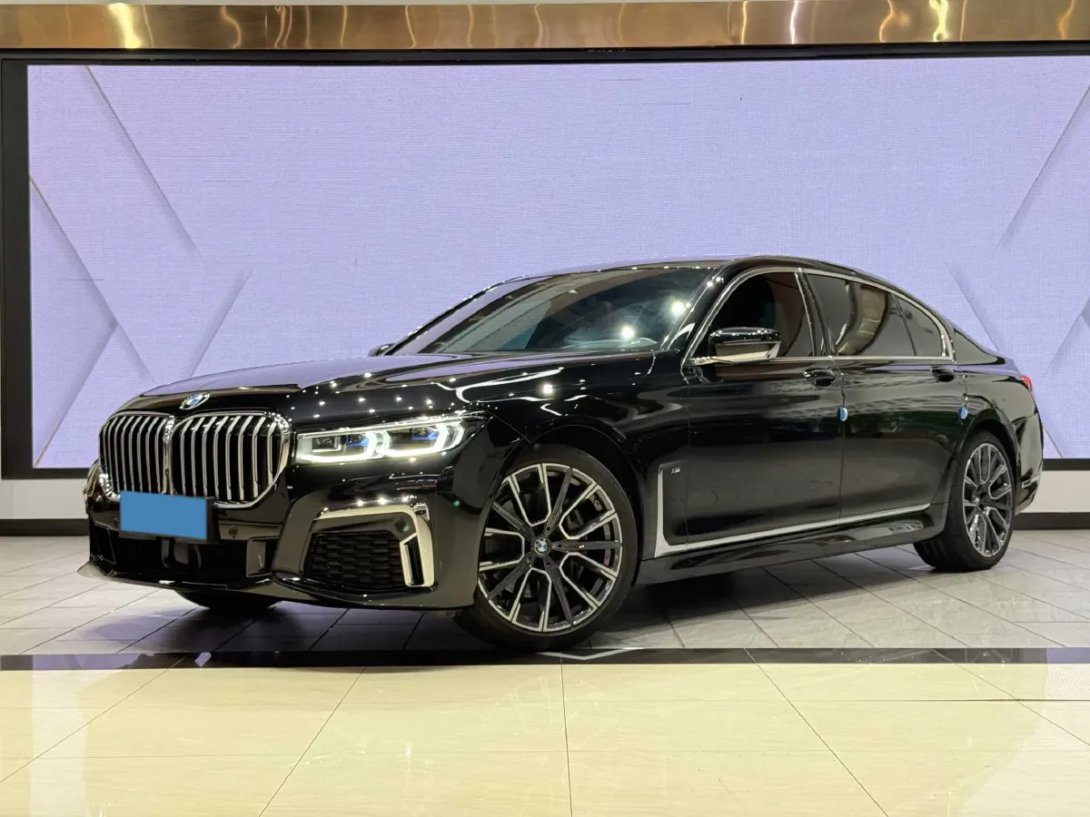 2021 BMW 7 Series 3.0T 340HP L6 8AT,autocango,china used car exporter,china ev exporter,chinese used car exporter,chinese used ev exporter