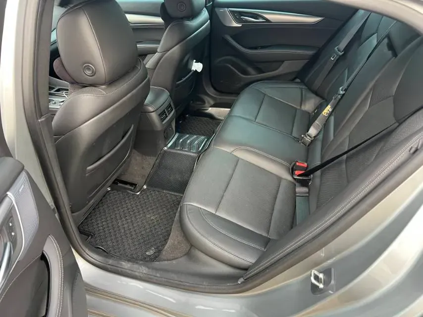 2023 Cadillac CT5 2.0T 237HP L4 10AT,autocango,china used car exporter,china ev exporter,chinese used car exporter,chinese used ev exporter