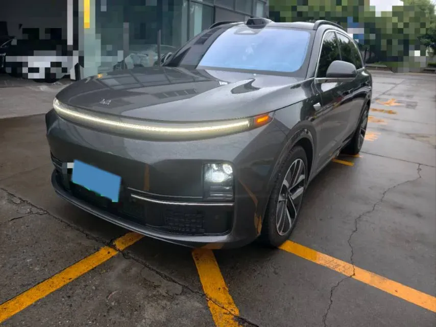 2024 Li L8 Range Extended 154HP REEV 52.3KWH,autocango,china used car exporter,china ev exporter,chinese used car exporter,chinese used ev exporter