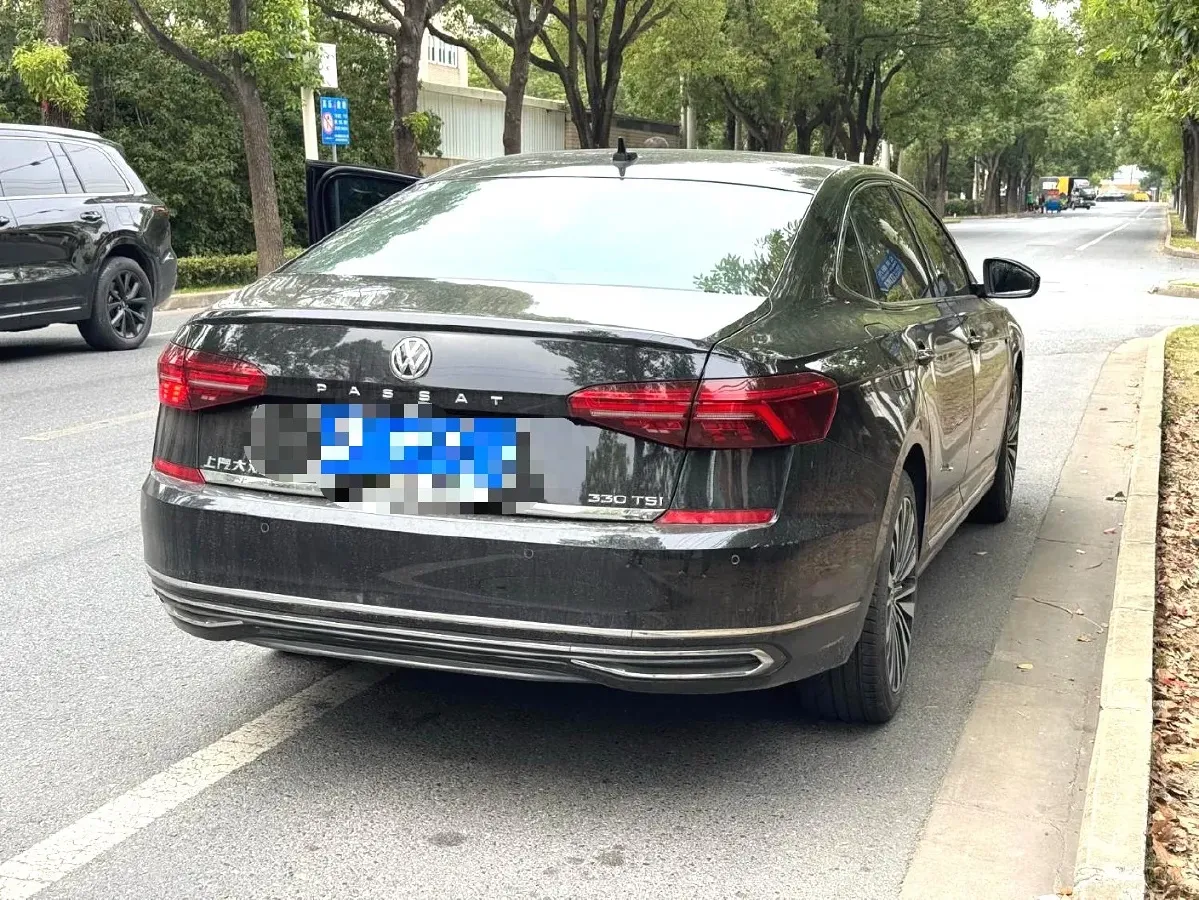 2020 Volkswagen Passat 2.0T 186HP L4 7DCT,autocango,china used car exporter,china ev exporter,chinese used car exporter,chinese used ev exporter