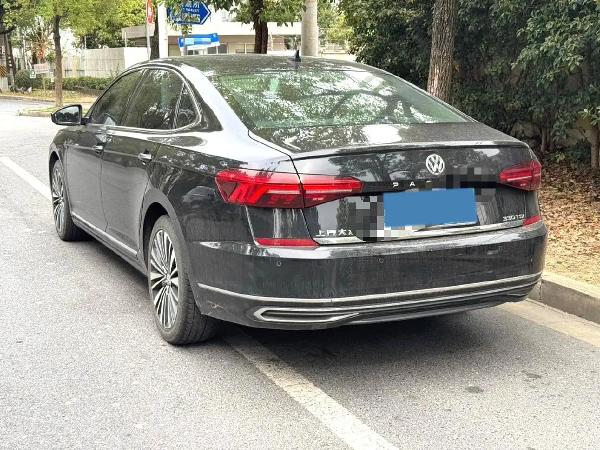 2020 Volkswagen Passat 2.0T 186HP L4 7DCT,autocango,china used car exporter,china ev exporter,chinese used car exporter,chinese used ev exporter