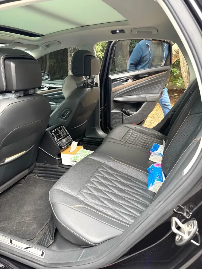 2020 Volkswagen Passat 2.0T 186HP L4 7DCT,autocango,china used car exporter,china ev exporter,chinese used car exporter,chinese used ev exporter