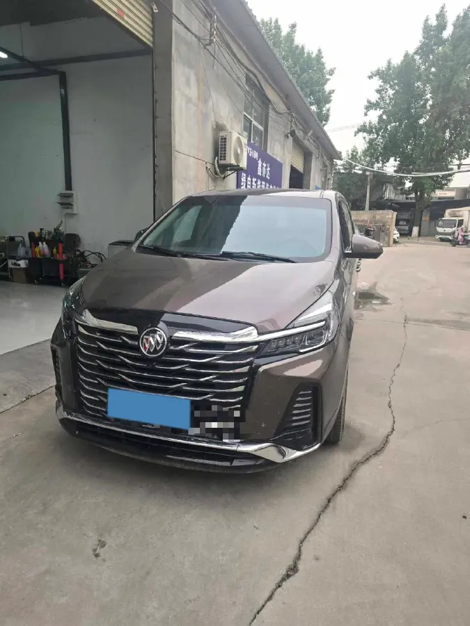2023 Buick GL8 2.0T 237HP L4 9AT,autocango,china used car exporter,china ev exporter,chinese used car exporter,chinese used ev exporter