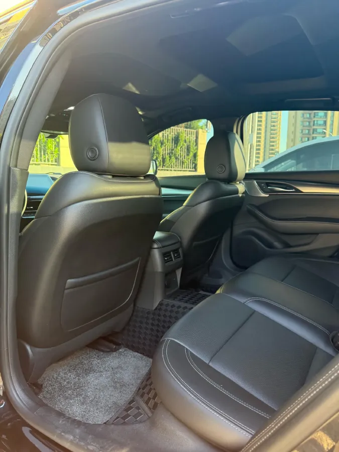 2022 Cadillac CT5 2.0T 237HP L4 10AT,autocango,china used car exporter,china ev exporter,chinese used car exporter,chinese used ev exporter