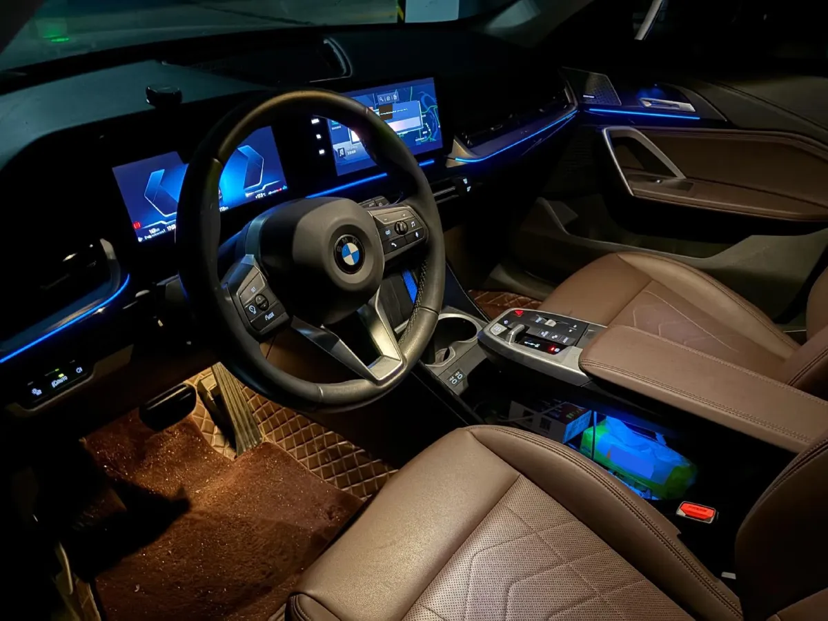 2024 BMW X1 2.0T 204HP L4 7DCT,autocango,china used car exporter,china ev exporter,chinese used car exporter,chinese used ev exporter