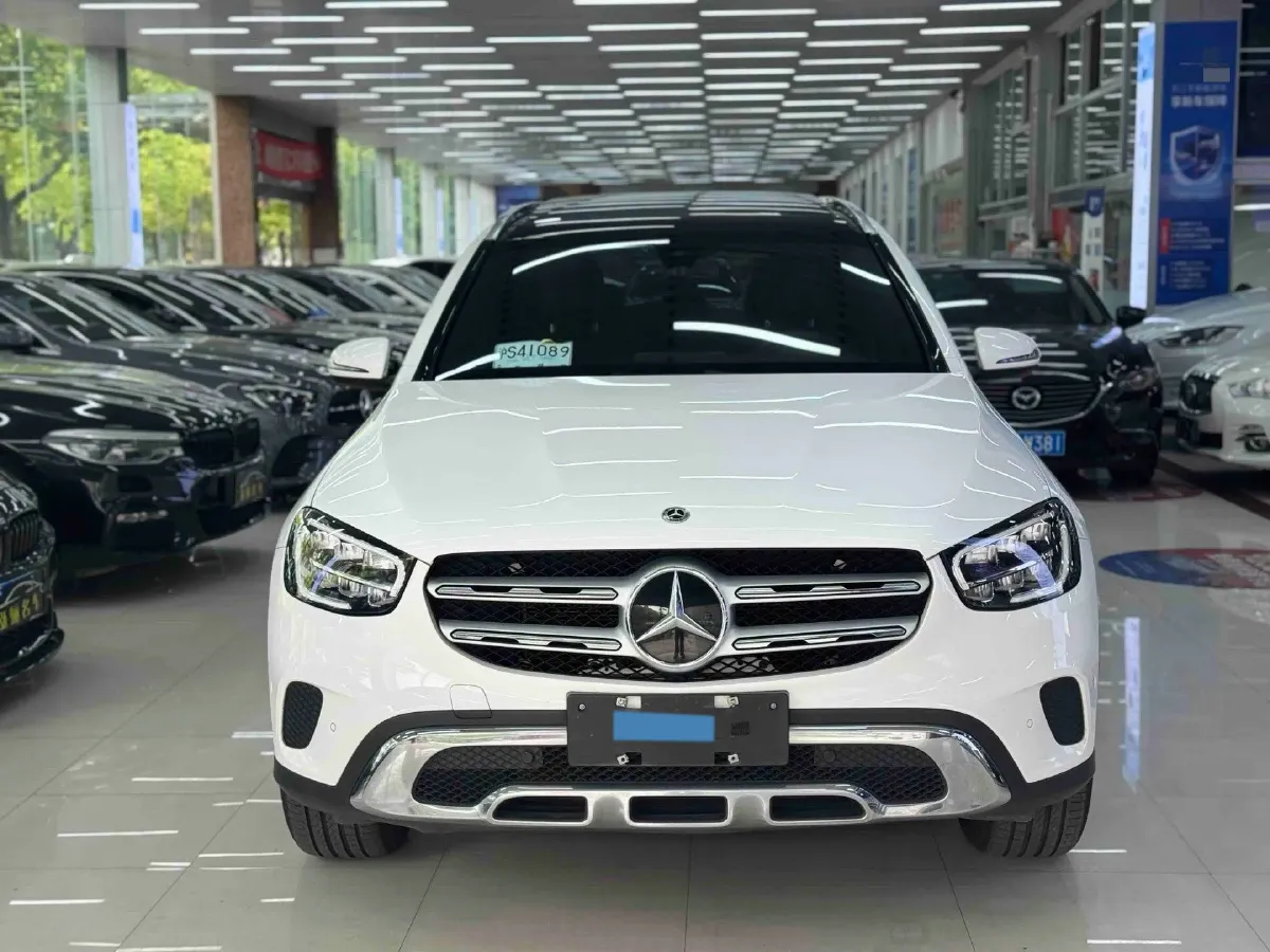 2021 Mercedes-Benz GLC Class 2.0T 197HP L4 9AT,autocango,china used car exporter,china ev exporter,chinese used car exporter,chinese used ev exporter