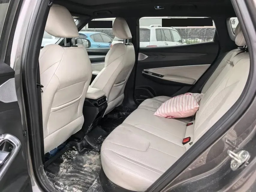 2023 Geely Azkarra 1.5T 181HP L4 7DCT,autocango,china used car exporter,china ev exporter,chinese used car exporter,chinese used ev exporter