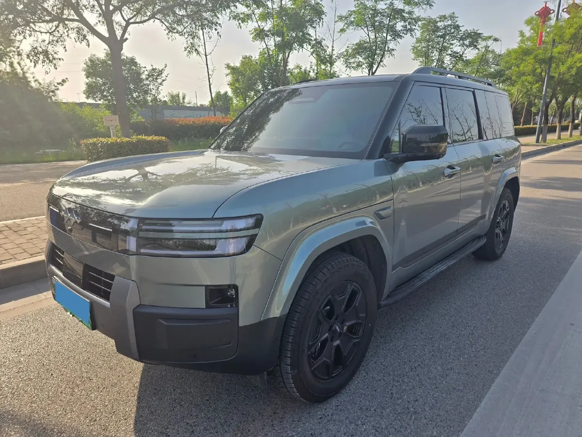 2025 FangChengBao Tai 7 1.5T 156HP L4 E-CVT PHEV,autocango,china used car exporter,china ev exporter,chinese used car exporter,chinese used ev exporter