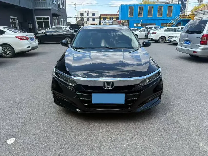 2018 Honda Accord 1.5T 194HP L4 CVT,autocango,china used car exporter,china ev exporter,chinese used car exporter,chinese used ev exporter