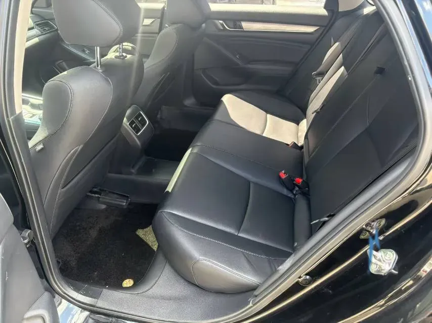 2018 Honda Accord 1.5T 194HP L4 CVT,autocango,china used car exporter,china ev exporter,chinese used car exporter,chinese used ev exporter