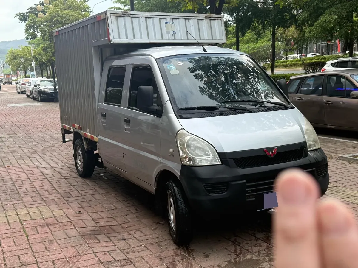 2016 WuLing ZhiGuang Mini Truck 1.2L 82HP L4 5MT,autocango,china used car exporter,china ev exporter,chinese used car exporter,chinese used ev exporter
