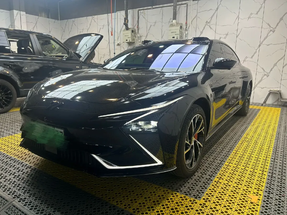 2022 IM L7 BEV 90KWH,autocango,china used car exporter,china ev exporter,chinese used car exporter,chinese used ev exporter