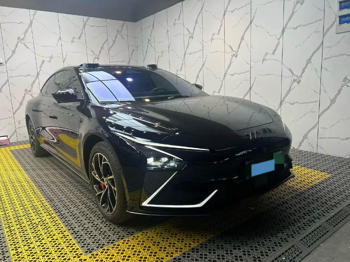 2022 IM L7 BEV 90KWH,autocango,china used car exporter,china ev exporter,chinese used car exporter,chinese used ev exporter