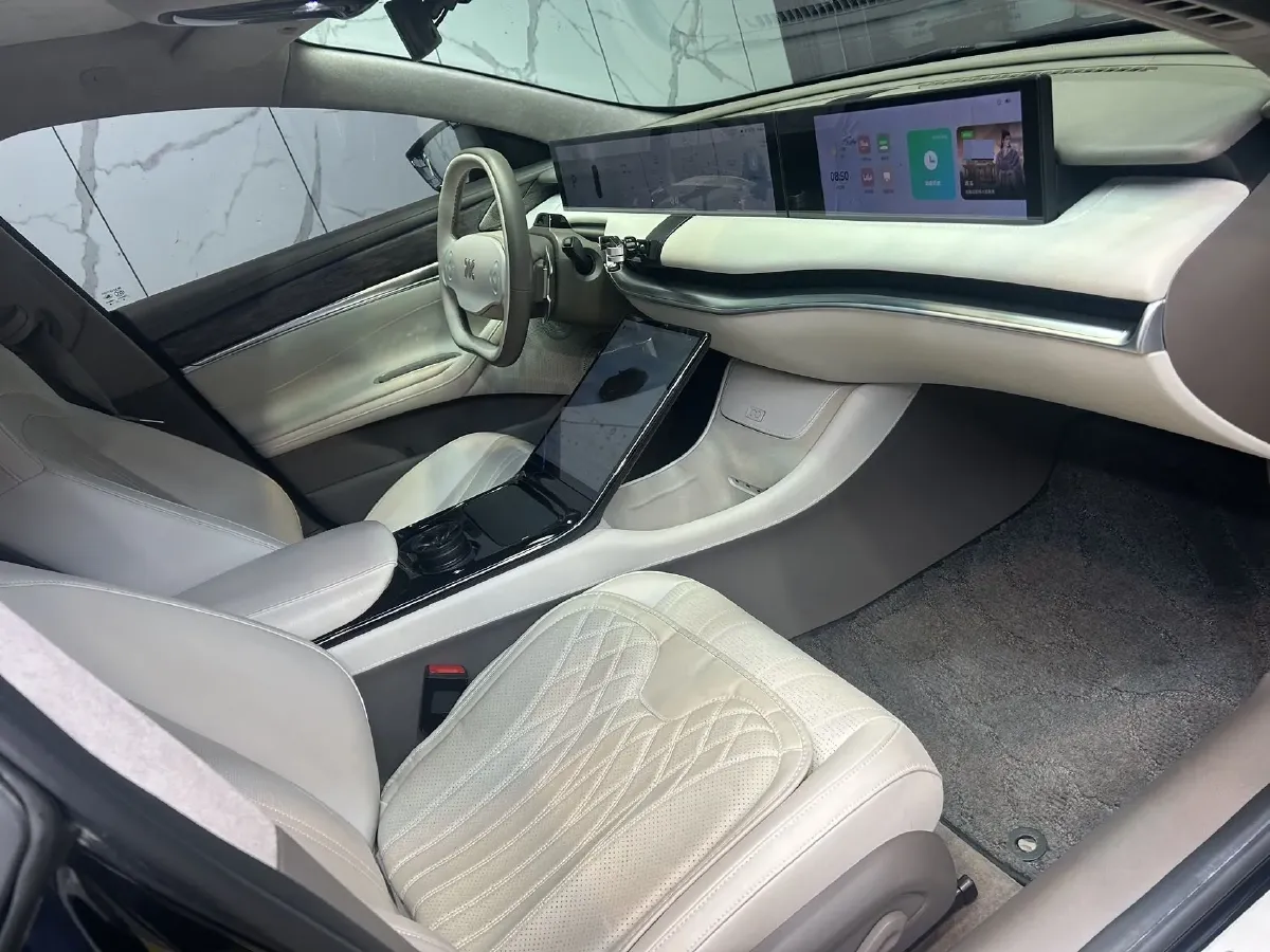 2022 IM L7 BEV 90KWH,autocango,china used car exporter,china ev exporter,chinese used car exporter,chinese used ev exporter