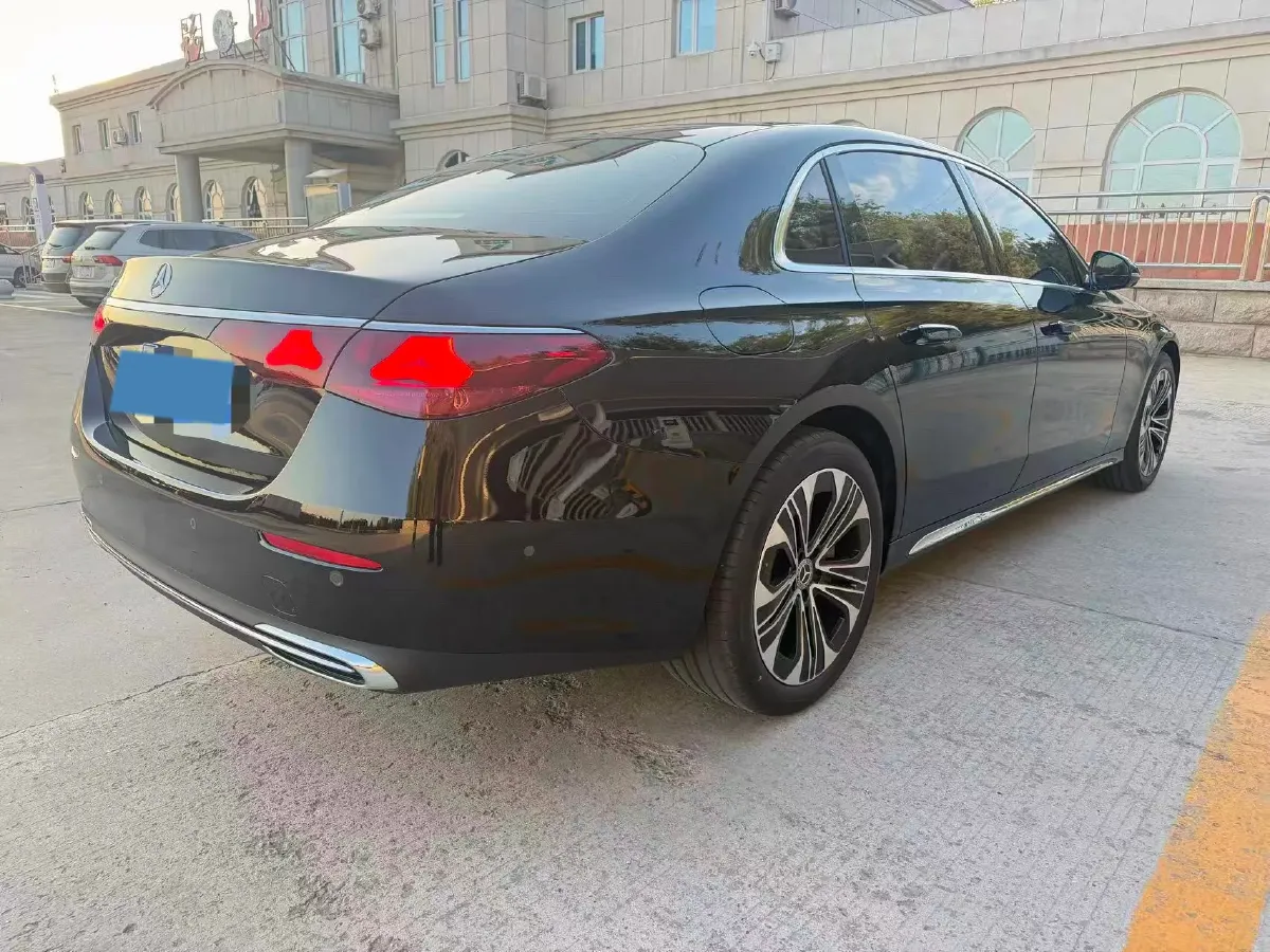 2026 Mercedes-Benz E Class 2.0T 258HP L4 9AT,autocango,china used car exporter,china ev exporter,chinese used car exporter,chinese used ev exporter